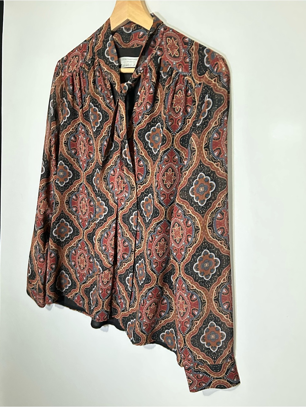 Contemporaine Simons Paisley Tie-Neck Chiffon Blouse Small